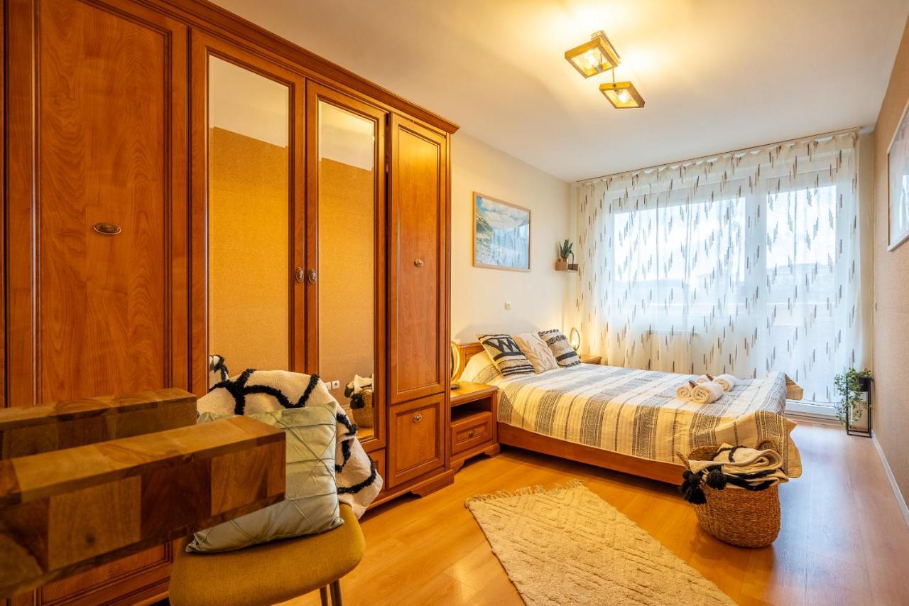 Premium Comfy 2Bdr Apt - Free Parking - Fast Wi-Fi صوفيا المظهر الخارجي الصورة