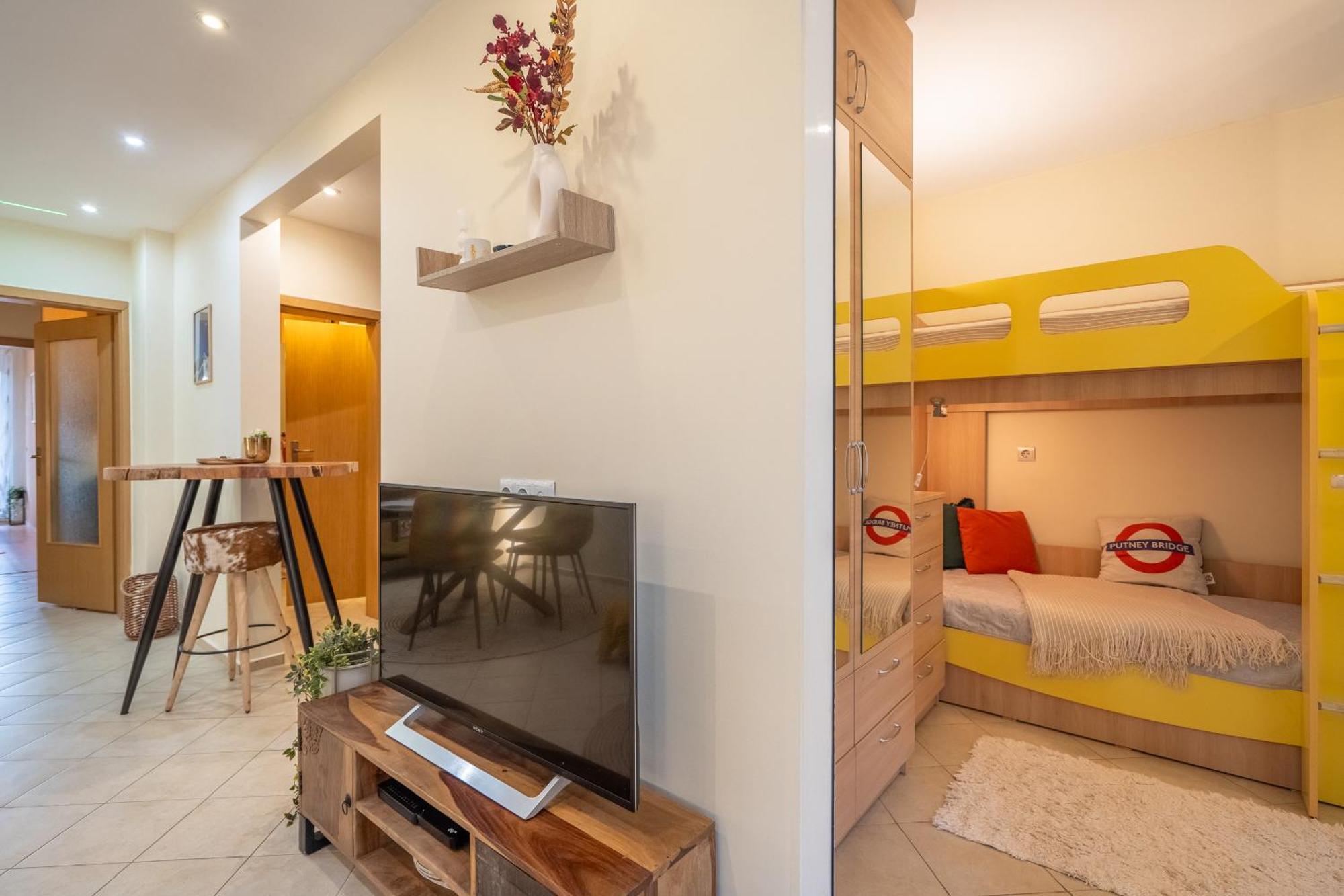Premium Comfy 2Bdr Apt - Free Parking - Fast Wi-Fi صوفيا المظهر الخارجي الصورة